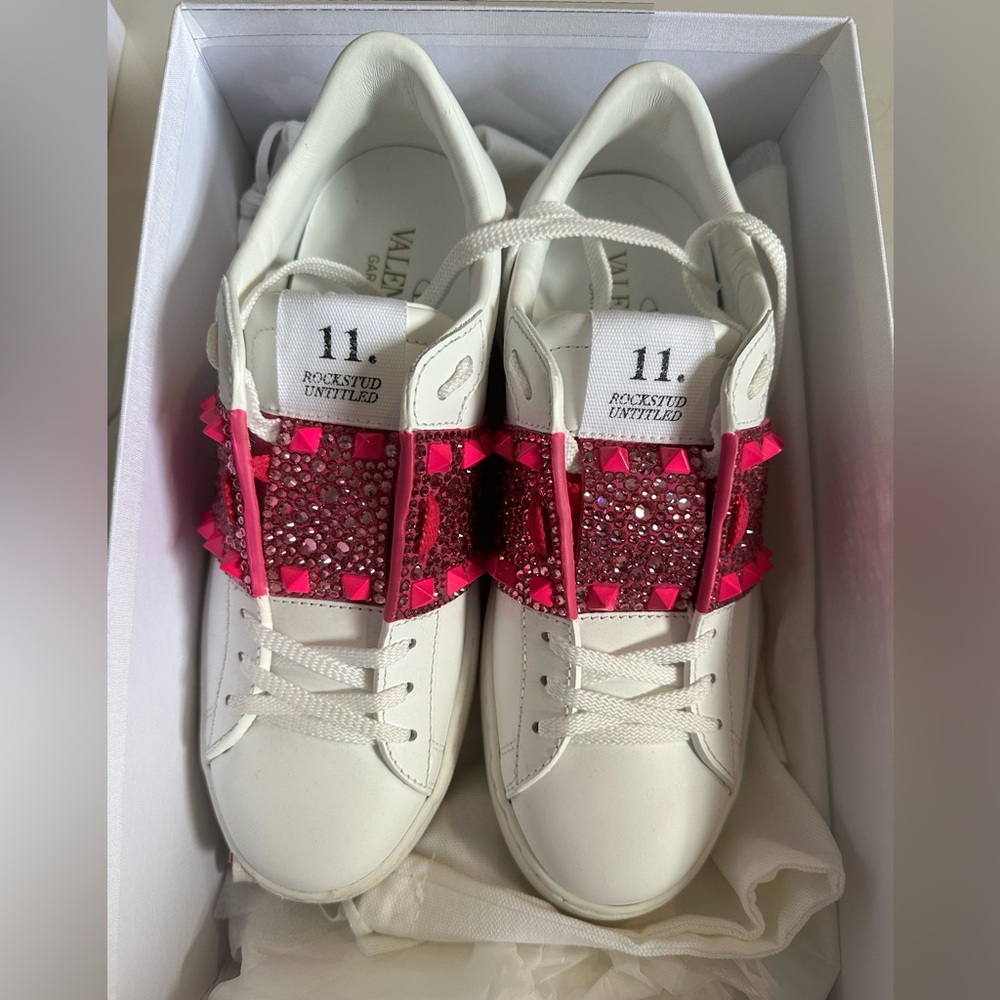 Velentino rockstud sneakers